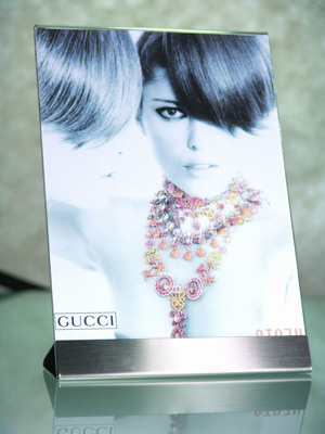 aufsteller in edelstahl f&uuml;r kunstd&uuml;nger