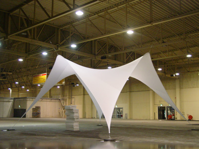 stretchstoff-überdachung