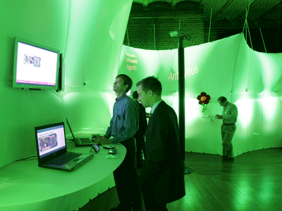 vodafone, raumauskleidung zur annual conference 2005